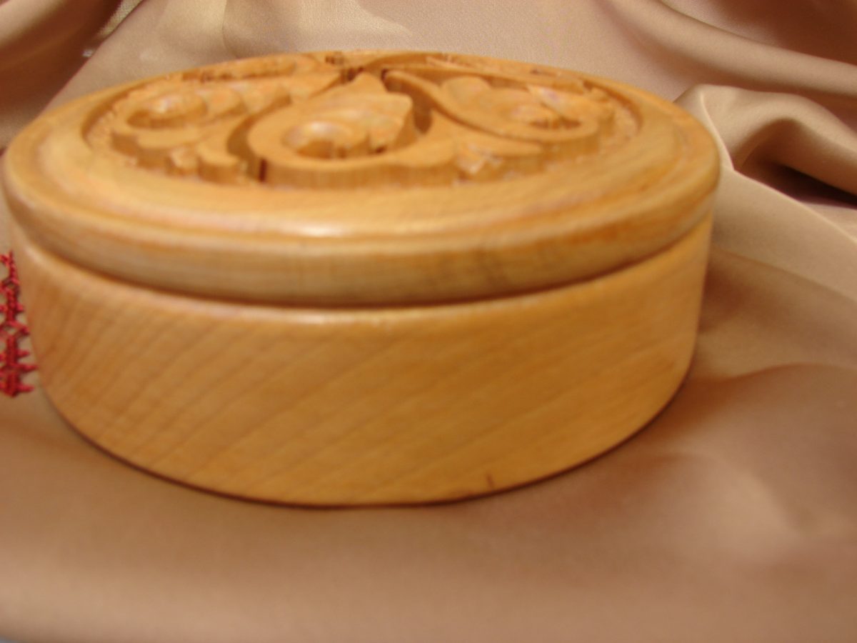Round Wooden Jewelry Box