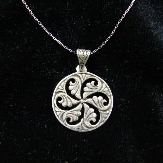 Pendant Wheel of Eternity Sterling Silver 925 in Pomegranate Armenian Symbol
