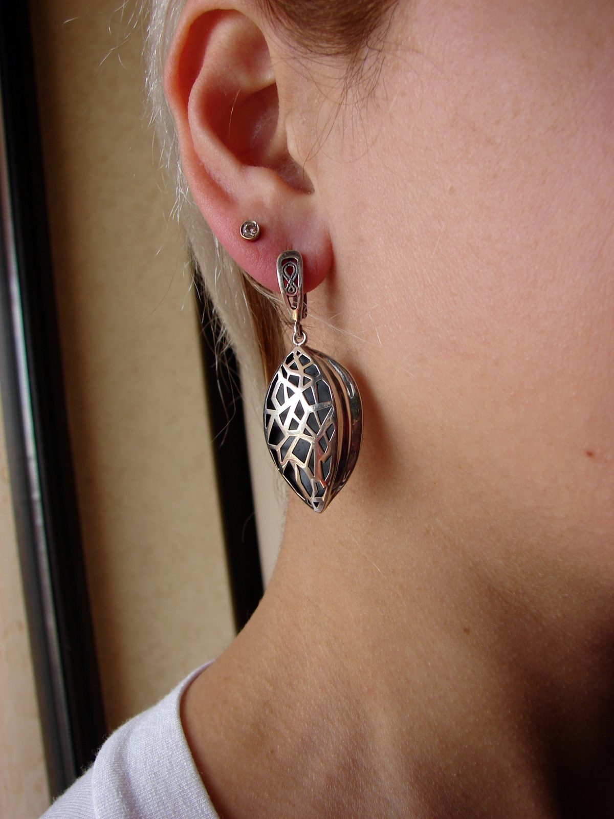 Set of Silver earrings and Ring