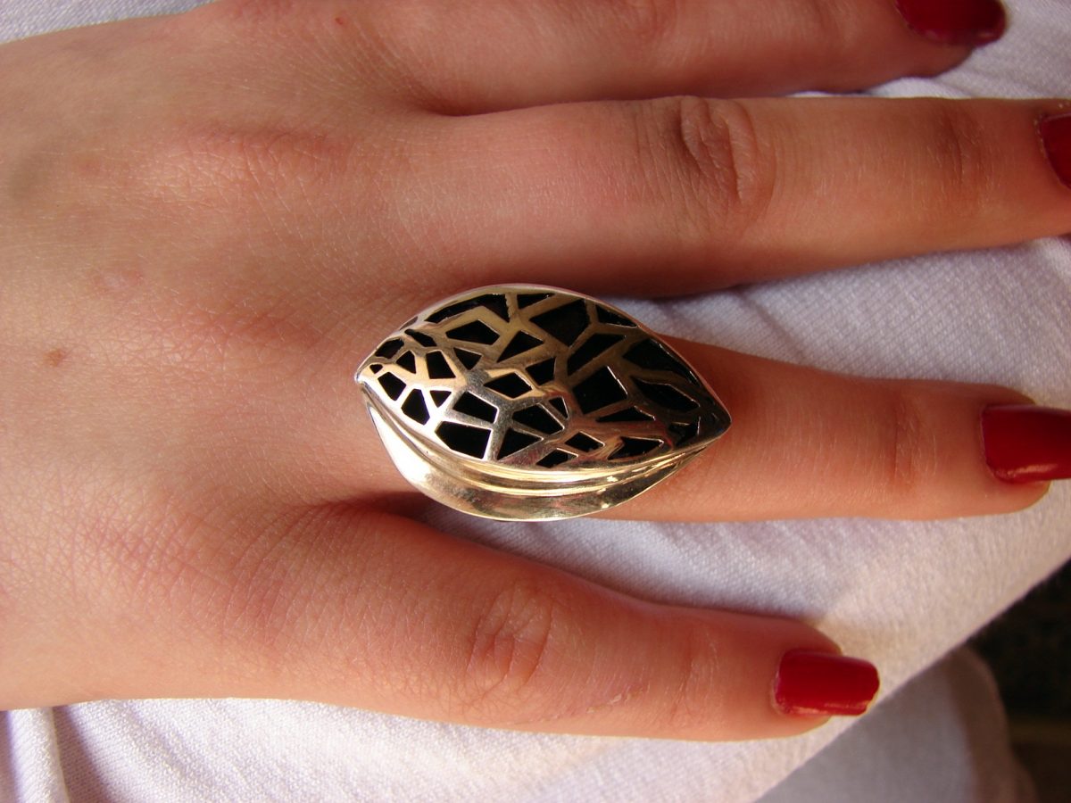 Set of Silver earrings and Ring