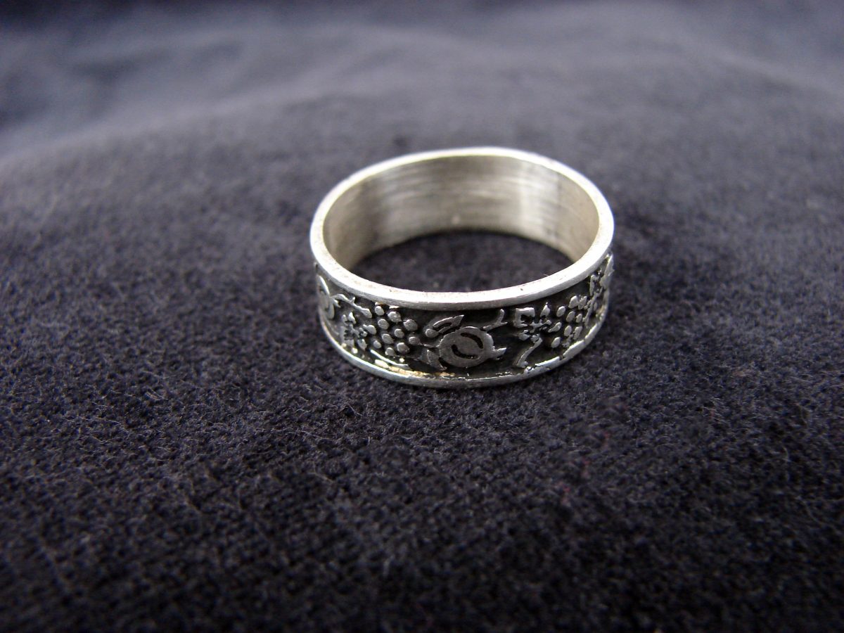 Ring Sterling Silver 925 Grape and Pomegranate Ornament, Band Ring