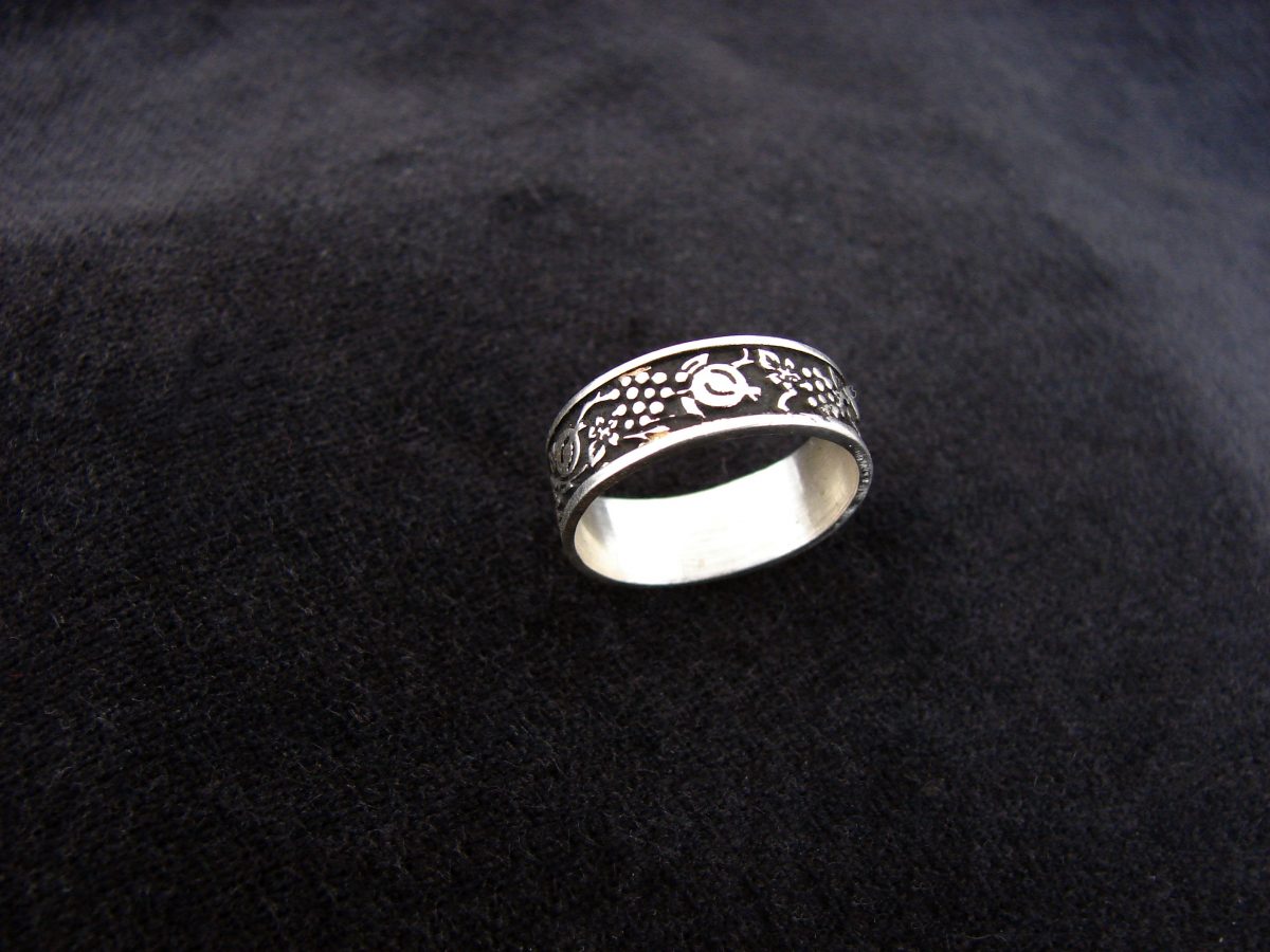 Ring Sterling Silver 925 Grape and Pomegranate Ornament, Band Ring