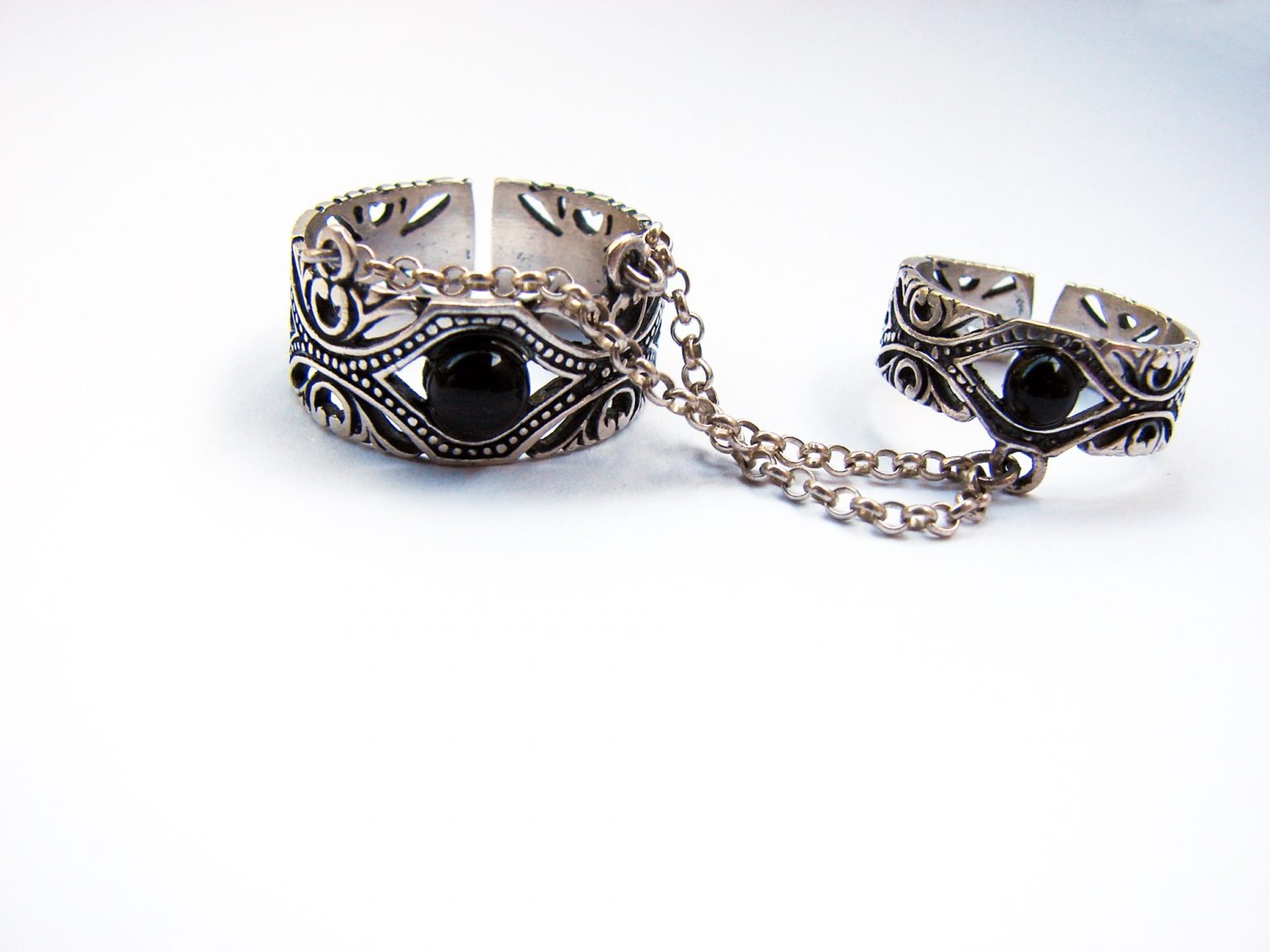 Ethnic Style Double Rings, Chains linked, Silver Adjustable multi-finger rings