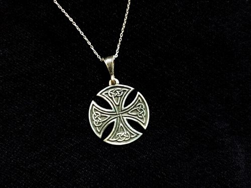 Round Celtic Cross Pendant Sterling Silver 925