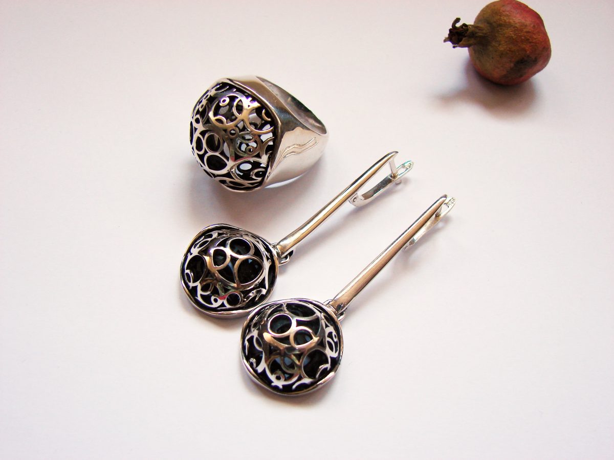Openwork Ring and Earrings Set