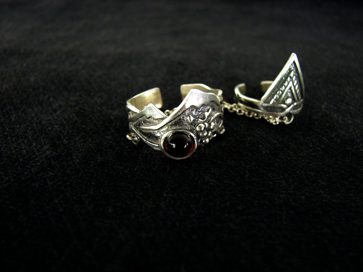 Chain Linked Rings Ararat, Silver Adjustable multi-finger rings, Armenian Symbol, Gift for Her, Armenian Handmade Jewelry