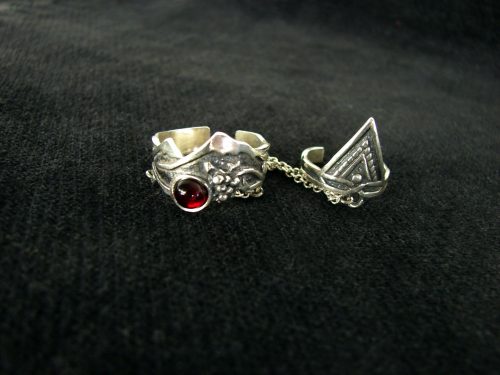 Chain Linked Rings Ararat, Silver Adjustable multi-finger rings, Armenian Symbol, Gift for Her, Armenian Handmade Jewelry