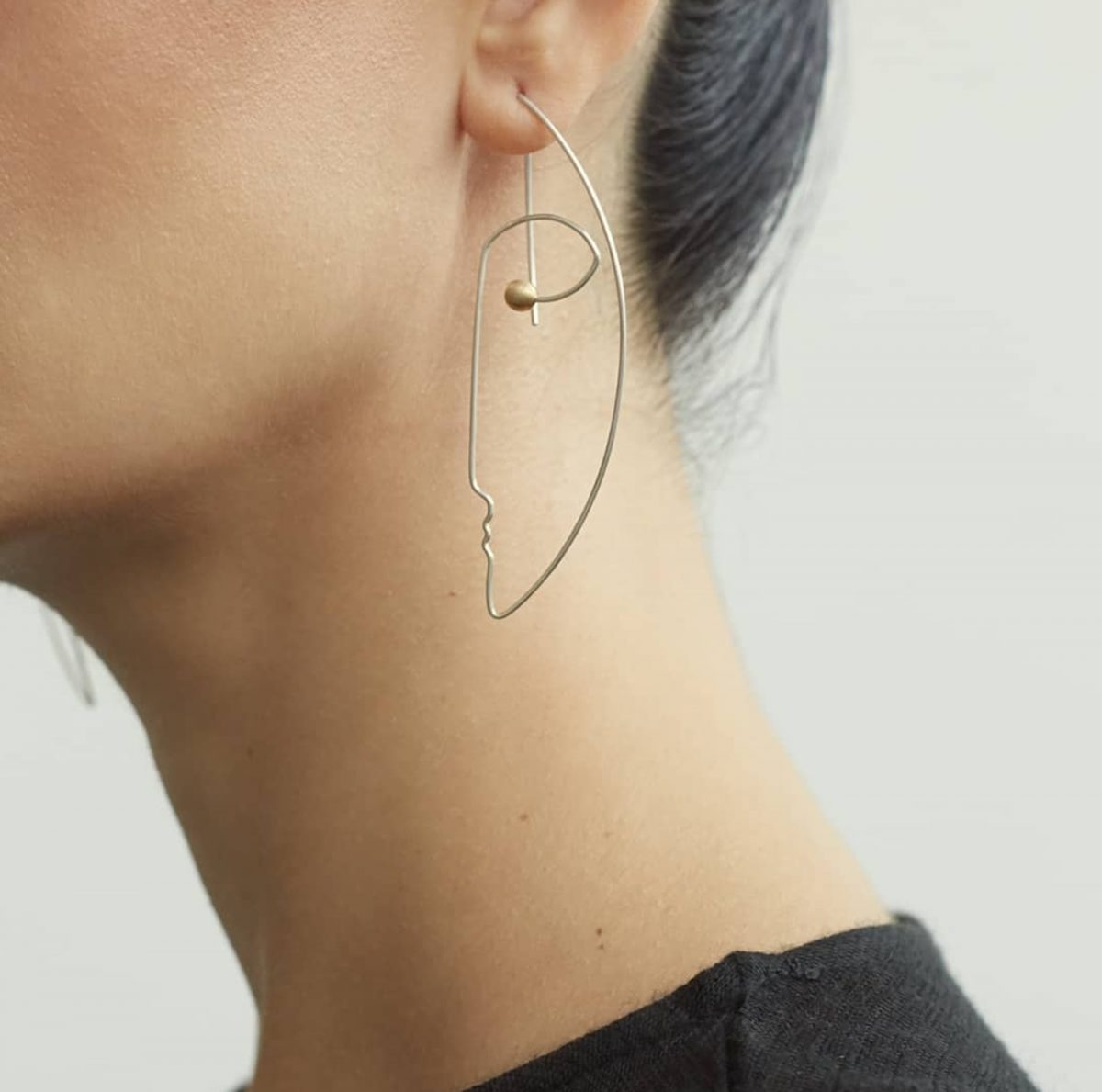 Silver Wire Face Silhouette Earrings with Pearls, Minimalist Jewelry