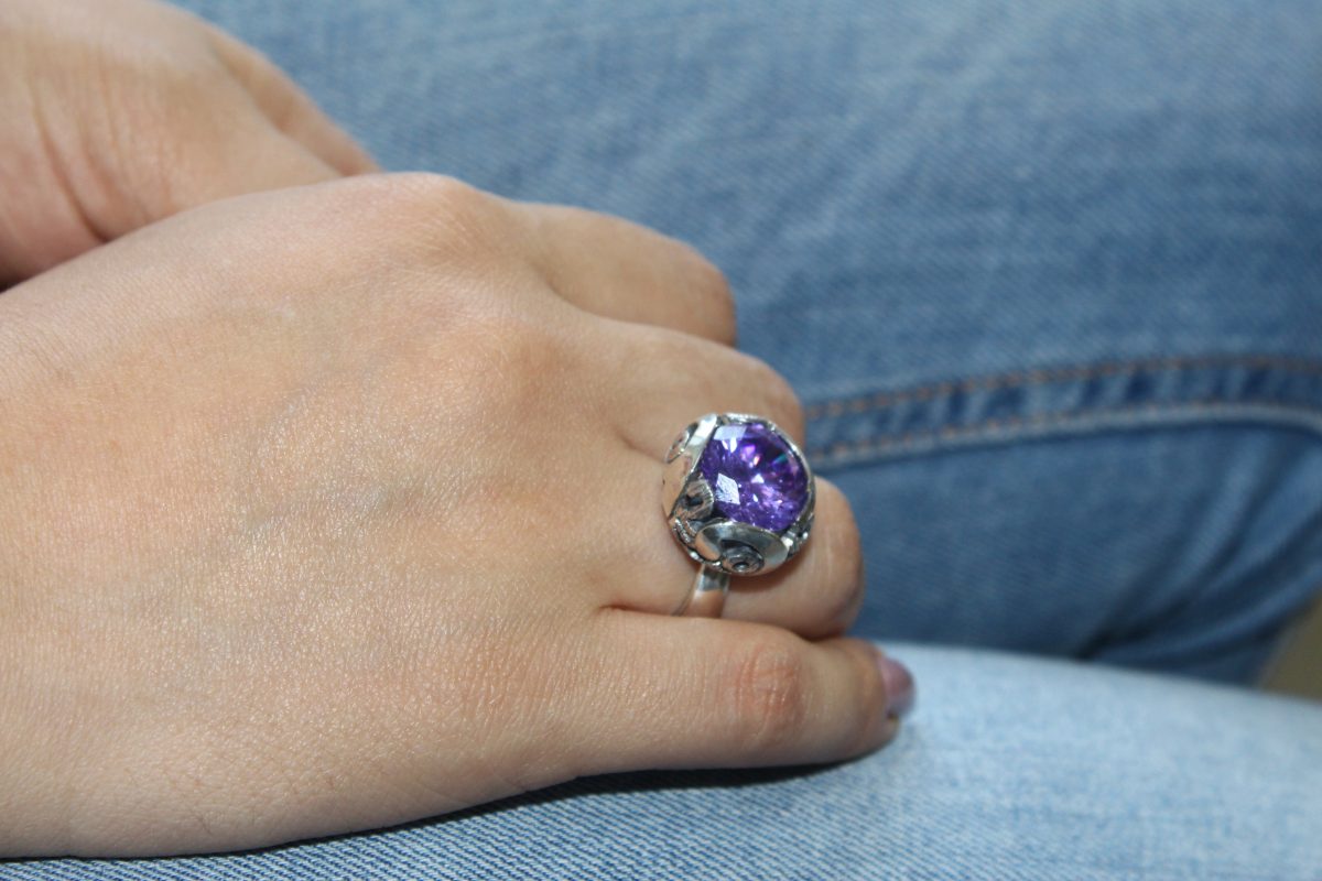 Large Ring Sterling Silver 925, decorated with sparkling Blue Cubic Zirconia