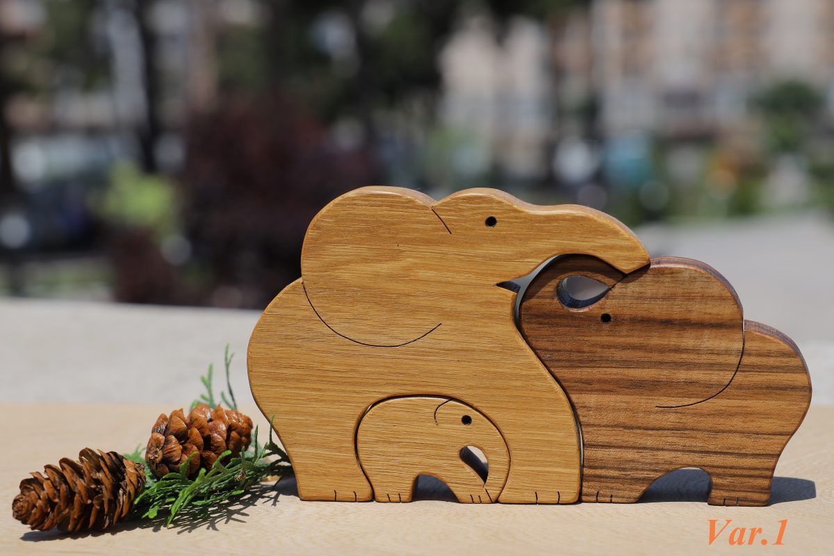Wooden Puzzle Toy Elephant Family
