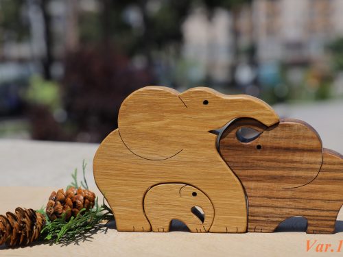 Wooden Puzzle Toy Elephant Family